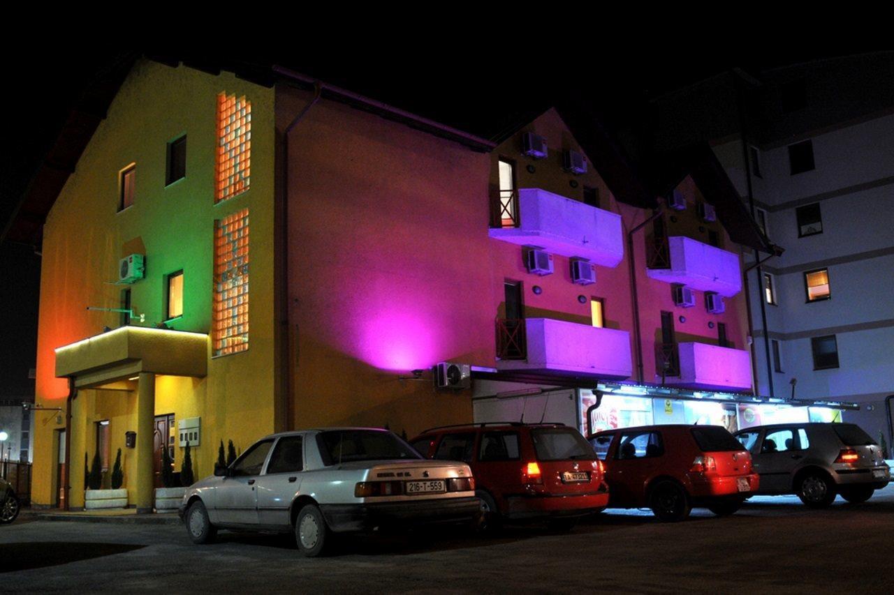 Hotel Arizona Sarajevo Lukavica Exteriör bild
